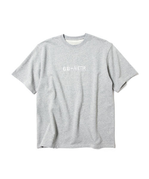 68&brothers(シックスティエイトアンドブラザーズ)の「x AKTR Sweat Tee w/emb.(スウェット・メンズ・ヘザーグレー/オレンジ・MEDIUM/LARGE/X-LARGE/XX-LARGE)」の2枚目の写真