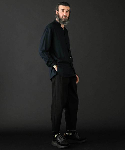 UNITED TOKYO（ユナイテッドトウキョウ）の「Vネックロングスリーブシャツ（シャツ/ブラウス・メンズ・ブラック/オレンジ/グリーン/グレイッシュベージュ/ホワイト・1/2/3）」の15枚目の写真