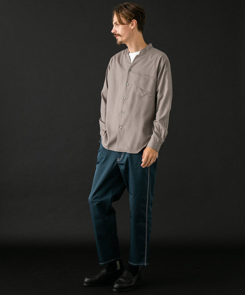 UNITED TOKYO（ユナイテッドトウキョウ）の「Vネックロングスリーブシャツ（シャツ/ブラウス・メンズ・ブラック/オレンジ/グリーン/グレイッシュベージュ/ホワイト・1/2/3）」の19枚目の写真