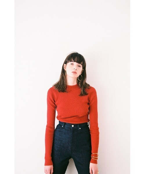CLANE（クラネ）の「HIGH-NECK RIB KNIT（ニット/セーター・レディース・ブラック/ベージュ/ブラウン/レッド・1/2）」の19枚目の写真