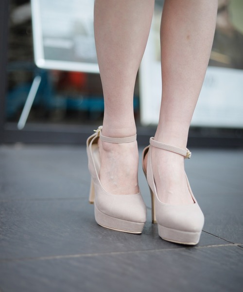 LIPSERVICE（リップサービス）の「サイドカッティングパンプス（パンプス・レディース・ブラック/ベージュ・L/M/S）」の9枚目の写真