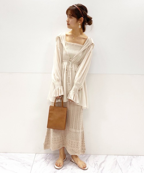 one after another NICE CLAUP(ワンアフターアナザーナイスクラップ)の「ビスチェセットシフォンパーカー(アンサンブル・レディース・アイボリー/ミント/モカ・FREE)」の17枚目の写真