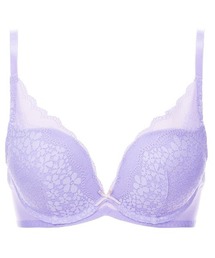 AMOSTYLE BY Triumph（アモスタイルバイトリンプ）の「デイジーレース 夢みるブラDeep V ブラ＆ショーツセット【B,C,Dカップ】AMST1150 WHU2 + Hikini（ブラ&ショーツ）」