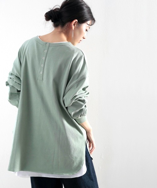 classicalelf(クラシカルエルフ)の「USAコットン バックヘンリーネックカットソー(Tシャツ/カットソー・レディース・ブラック/オフホワイト/グレイッシュベージュ/ミント・MEDIUM/LARGE/X-LARGE)」の18枚目の写真