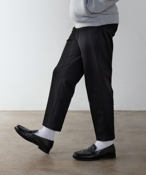 unlow（アンロー）の「【WEARISTA 心】ワンダーシェイプテーパードスラックス（スラックス・メンズ・ベージュ/ブラック・M/S）」の3枚目の写真