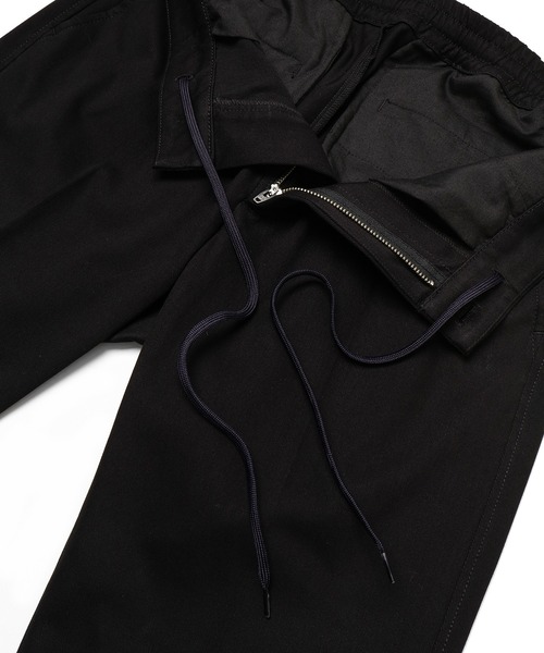 unlow（アンロー）の「【WEARISTA 心】ワンダーシェイプテーパードスラックス（スラックス・メンズ・ベージュ/ブラック・M/S）」の11枚目の写真