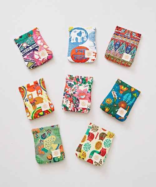 チャイハネ（チャイハネ）の「【チャイハネ】片手でカンタン♪ばね口ポーチ ワールドトリップ（ポーチ・レディース・その他/ホワイト/ブルー/その他8/その他7/その他6/その他4/アニマル/ベージュ/ブルー系その他/カラフル/レッド/ピンク・FREE）」の20枚目の写真