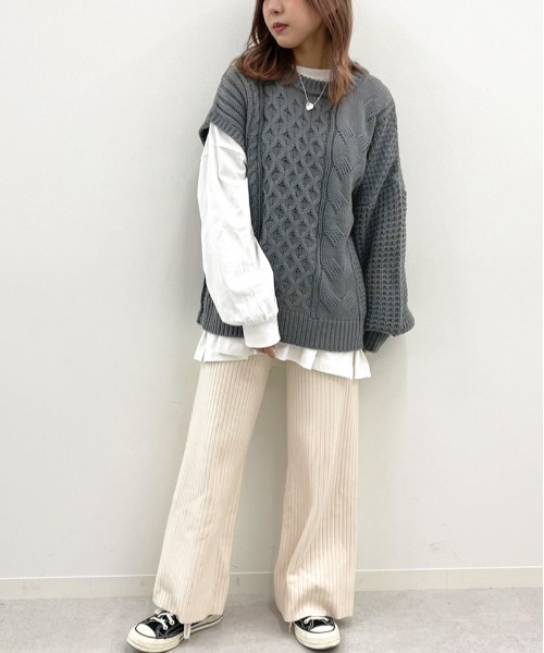 apres jour mignon(アプレジュールミニョン)の「ケーブル片袖デザインニット【ZOZOTOWN限定アイテム】(ニット/セーター・レディース・ブラック/パープル/クリーム/ダークブルー・X-LARGE/フリー)」の22枚目の写真