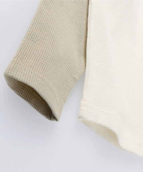 BRANSHES(ブランシェス)の「【WEB限定】袖配色長袖ルームウェア(上下セット)(ルームウェア/パジャマ・キッズ・アイボリー/チャコールグレー・120cm/140cm/100cm/130cm/90cm/110cm)」の3枚目の写真
