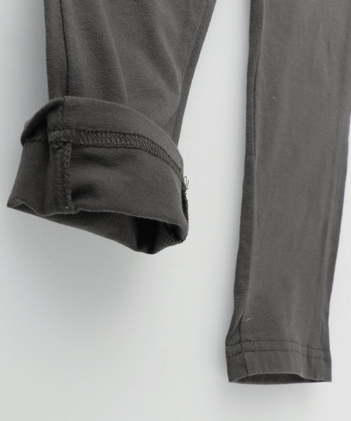 BRANSHES(ブランシェス)の「【WEB限定】袖配色長袖ルームウェア(上下セット)(ルームウェア/パジャマ・キッズ・アイボリー/チャコールグレー・120cm/140cm/100cm/130cm/90cm/110cm)」の9枚目の写真