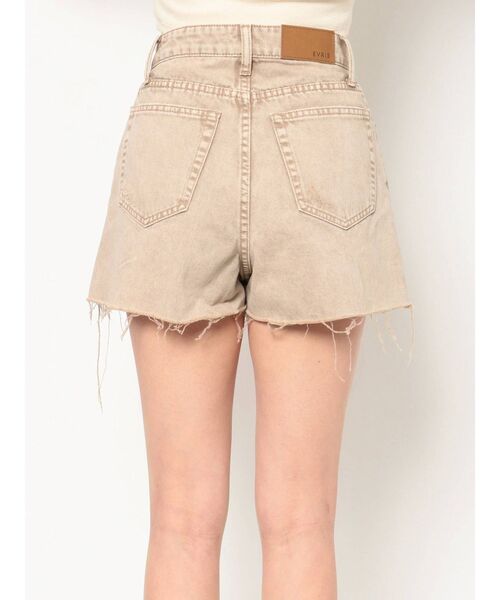EVRIS（エヴリス）の「HEMハイダメージデニムショートパンツ（デニムパンツ・レディース・ホワイト/ブラック/ベージュ・SMALL/MEDIUM）」の5枚目の写真
