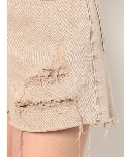 EVRIS（エヴリス）の「HEMハイダメージデニムショートパンツ（デニムパンツ・レディース・ホワイト/ブラック/ベージュ・SMALL/MEDIUM）」の19枚目の写真