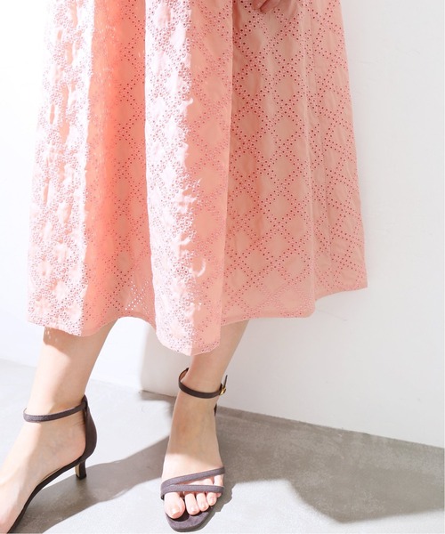 La TOTALITE(ラトータリテ)の「CanCam6月号掲載 まい(chay)コラボブロックチェックタックワンピース◆(ワンピース・レディース・ホワイト/ブラック/ピンク/ホワイト×イエロー・38/36)」の10枚目の写真