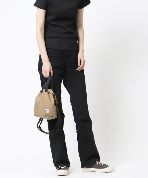 Drifter（ドリフター）の「DRIFTER / ドリフター 巾着バッグ DRIFTER 1200 NSZ SEM（ショルダーバッグ・レディース・その他4/その他5/その他6/ブラック/タン/その他1/その他2/その他3・FREE）」の15枚目の写真