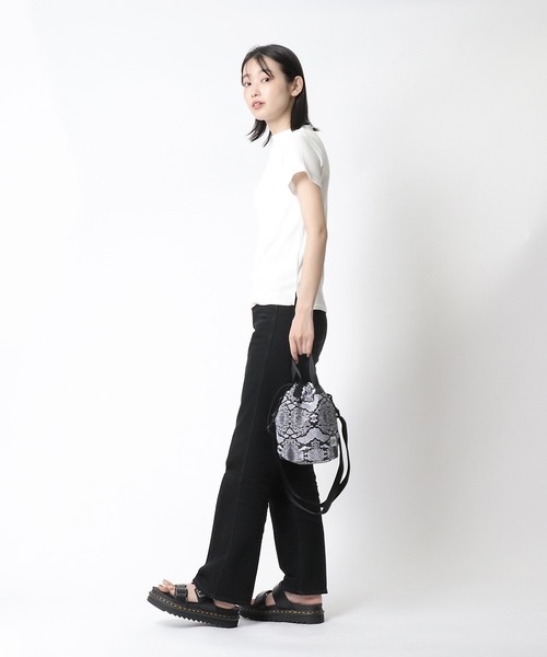 Drifter（ドリフター）の「DRIFTER / ドリフター 巾着バッグ DRIFTER 1200 NSZ SEM（ショルダーバッグ・レディース・その他4/その他5/その他6/ブラック/タン/その他1/その他2/その他3・FREE）」の17枚目の写真