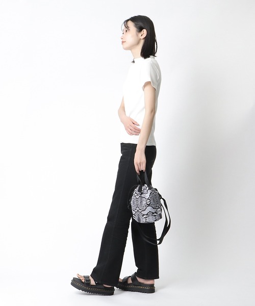 Drifter（ドリフター）の「DRIFTER / ドリフター 巾着バッグ DRIFTER 1200 NSZ SEM（ショルダーバッグ・レディース・その他4/その他5/その他6/ブラック/タン/その他1/その他2/その他3・FREE）」の18枚目の写真