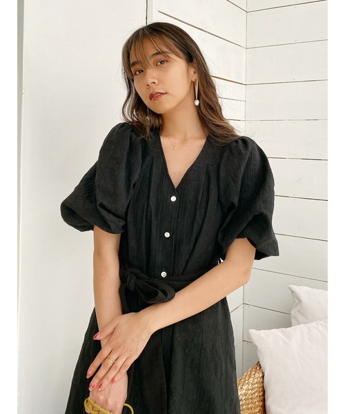 Vicente（ヴィセンテ）の「Puffsleeve maxi onepiece（ワンピース・レディース・ブラック/オフホワイト・FREE）」の14枚目の写真