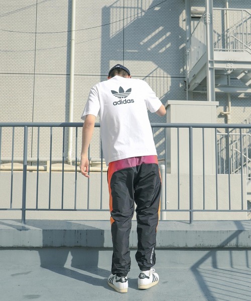 adidas Originals（アディダスオリジナルス）の「adidas SPRT SPRAY