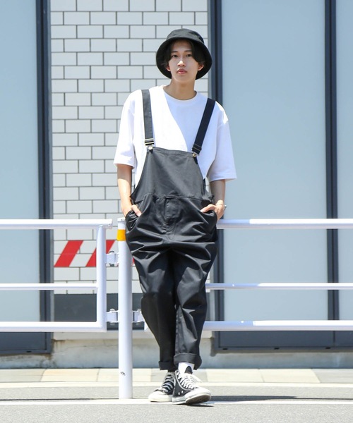 Blue Standard （ブルースタンダード）の「【BLUE STANDARD】ビッグシルエット　ツイルオーバーオール（サロペット/オーバーオール・メンズ・ブラック/カーキ/ブルー/ベージュ/オフホワイト・MEDIUM/LARGE）」の11枚目の写真