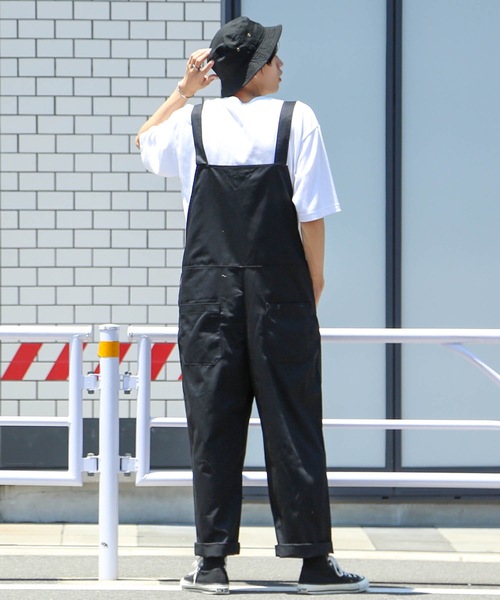 Blue Standard （ブルースタンダード）の「【BLUE STANDARD】ビッグシルエット　ツイルオーバーオール（サロペット/オーバーオール・メンズ・ブラック/カーキ/ブルー/ベージュ/オフホワイト・MEDIUM/LARGE）」の13枚目の写真