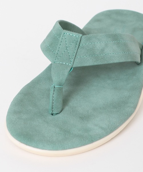 ITEMS URBANRESEARCH（アイテムズ アーバンリサーチ）の「エコレザートングサンダル（サンダル・メンズ・ピンク/ベージュ/グリーン/ブラック・26.5/27.5）」の20枚目の写真