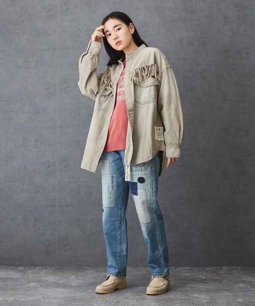 TOBILA（トビラ）の「スラブツイル フリンジ ウエスタンシャツ（シャツ/ブラウス・レディース・ベージュ/グリーン・M）」の3枚目の写真