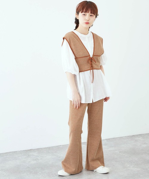 mikke（ミッケ）の「ヘリンボーンクロップドビスチェ/ベスト（ベスト・レディース・ブラック/ベージュ/ブラウン/カーキ・FREE）」の11枚目の写真