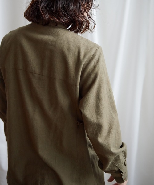 Lene(レネ)の「ランダムピンタック ブラウス(シャツ/ブラウス・レディース・ベージュ/カーキ・FREE)」の4枚目の写真