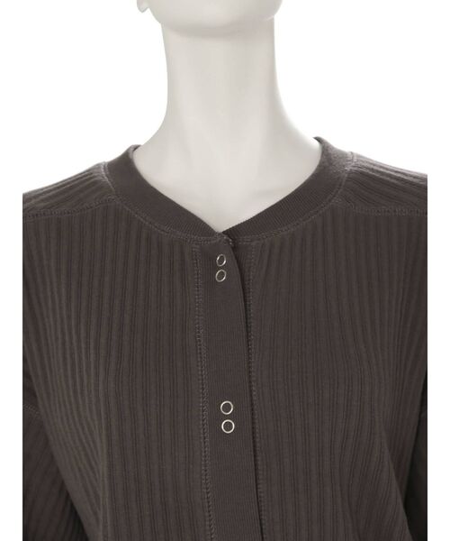 Ungrid（アングリッド）の「ショートカットルーズカーデ（カーディガン/ボレロ・レディース・アイボリー/チャコールグレー/レッド・FREE）」の17枚目の写真