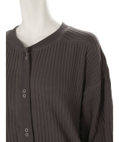 Ungrid（アングリッド）の「ショートカットルーズカーデ（カーディガン/ボレロ・レディース・アイボリー/チャコールグレー/レッド・FREE）」の6枚目の写真