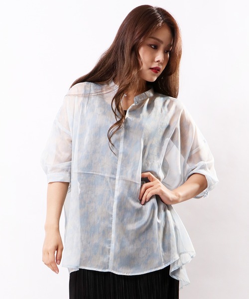 Wordtrobe(ワードトローブ)の「【wordtorobe】バンドカラーキーネックオーガンジーシアーブラウス(シャツ/ブラウス・レディース・ブルー/グリーン・FREE)」の1枚目の写真