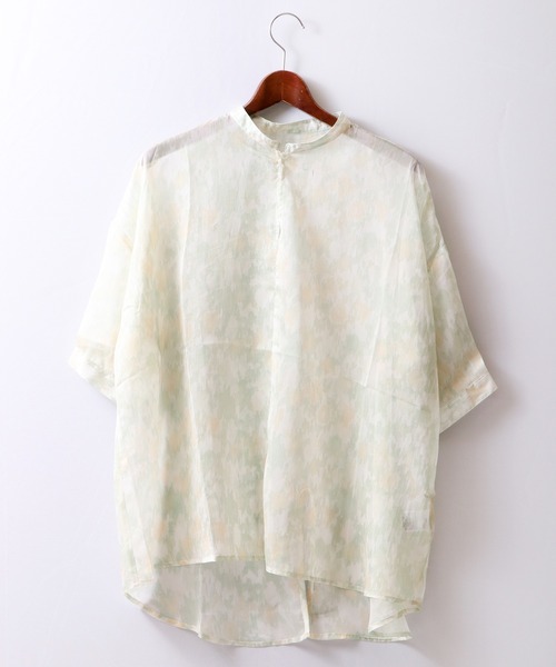 Wordtrobe(ワードトローブ)の「【wordtorobe】バンドカラーキーネックオーガンジーシアーブラウス(シャツ/ブラウス・レディース・ブルー/グリーン・FREE)」の3枚目の写真