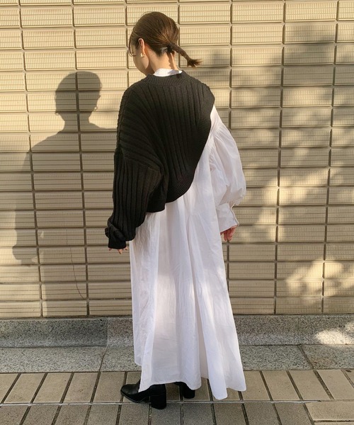 select MOCA by son（セレクトモカバイソン）の「2022 AW リブ編みワンショルダーニット（ニット/セーター・レディース・ブラック/ライトベージュ/アイボリー/グリーン・FREE）」の13枚目の写真