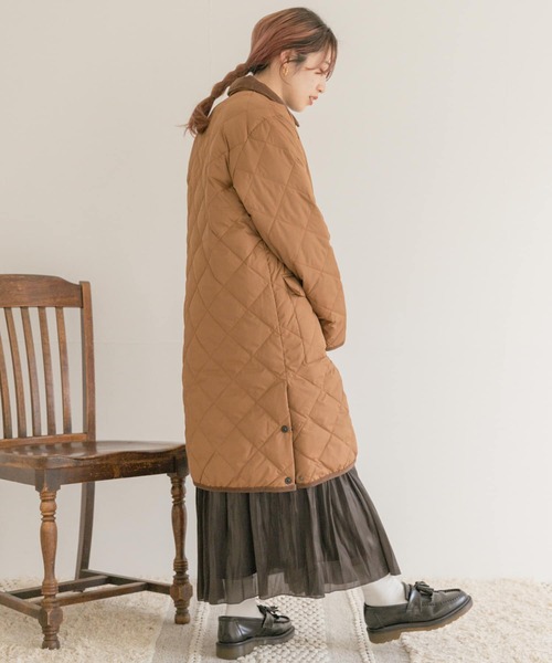 ITEMS URBANRESEARCH（アイテムズ アーバンリサーチ）の「シャイニープリーツスカート（スカート・レディース・ライトブラウン/グリーン系その他/ピンクベージュ/チャコールグレー・FREE）」の17枚目の写真