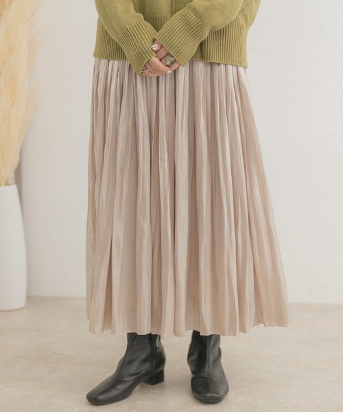 ITEMS URBANRESEARCH（アイテムズ アーバンリサーチ）の「シャイニープリーツスカート（スカート・レディース・ライトブラウン/グリーン系その他/ピンクベージュ/チャコールグレー・FREE）」の13枚目の写真