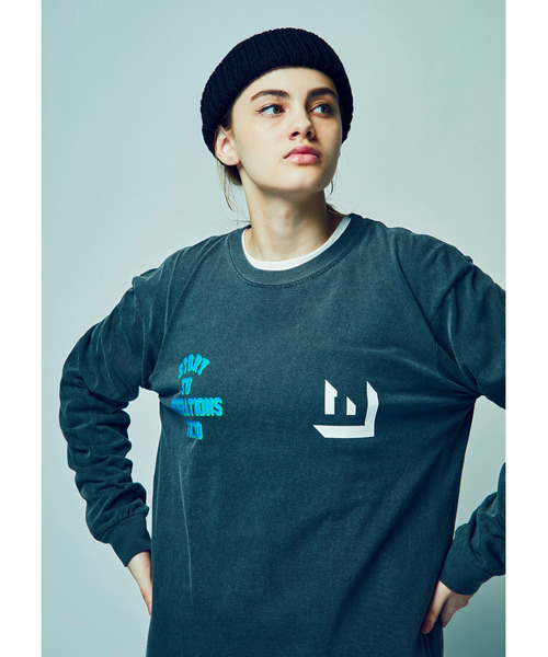 WHIZLIMITED(ウィズリミテッド)の「SILHOUETTE SHIRT(Tシャツ/カットソー・メンズ・ホワイト/チャコール・MEDIUM/LARGE/X-LARGE)」の2枚目の写真