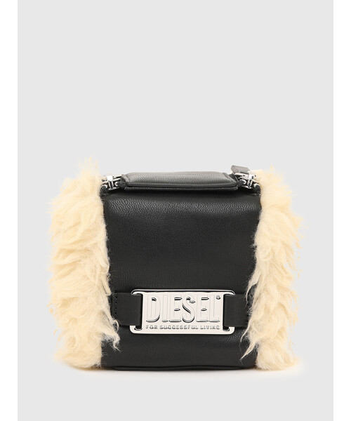 DIESEL（ディーゼル）の「レディース フェイクファー マイクロミニ ハンドバッグ ポーチ（ハンドバッグ・レディース・ベージュ・UNI）」の4枚目の写真