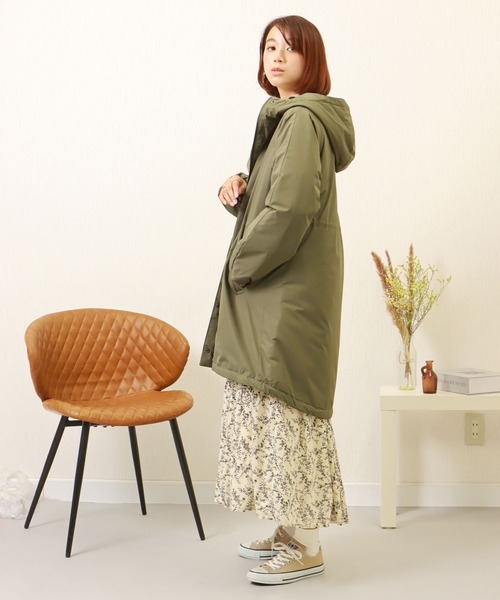 libelle more（リベル モア）の「ウォーマル中綿モッズコート（モッズコート・レディース・カーキ/ネイビー/グレイッシュベージュ/ブラック/キャメル・L/M）」の10枚目の写真