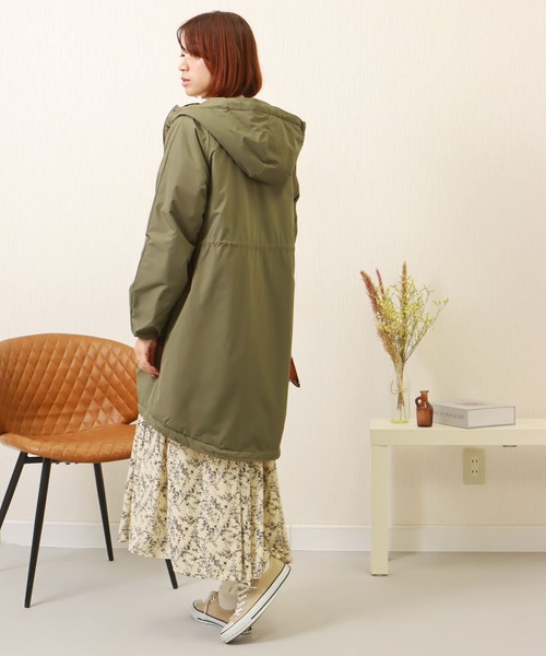 libelle more（リベル モア）の「ウォーマル中綿モッズコート（モッズコート・レディース・カーキ/ネイビー/グレイッシュベージュ/ブラック/キャメル・L/M）」の9枚目の写真