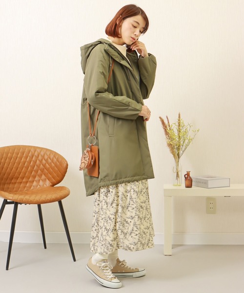 libelle more（リベル モア）の「ウォーマル中綿モッズコート（モッズコート・レディース・カーキ/ネイビー/グレイッシュベージュ/ブラック/キャメル・L/M）」の6枚目の写真