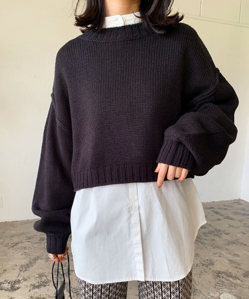 LIAN（リアン）の「クロップドカラーニット（ニット/セーター・レディース・オフホワイト/ブラック/ミックスグレー/グリーン/オレンジ/イエロー/ピンク/ブルー・FREE）」の3枚目の写真