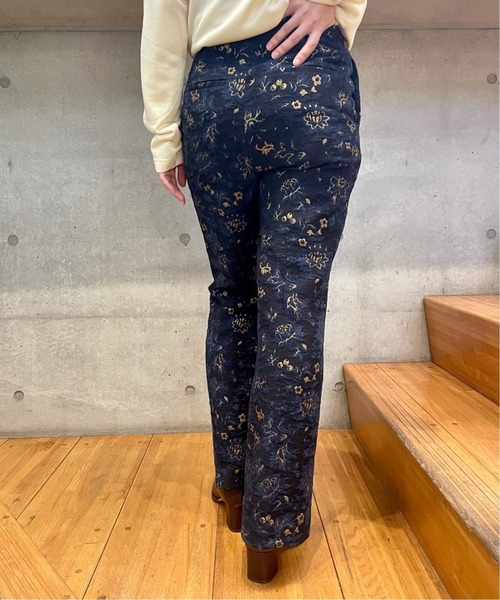 journal standard L'essage（ジャーナルスタンダードレサージュ）の「ジャカードスリムフレアパンツ◆（その他パンツ・レディース・ネイビー・38/36）」の20枚目の写真