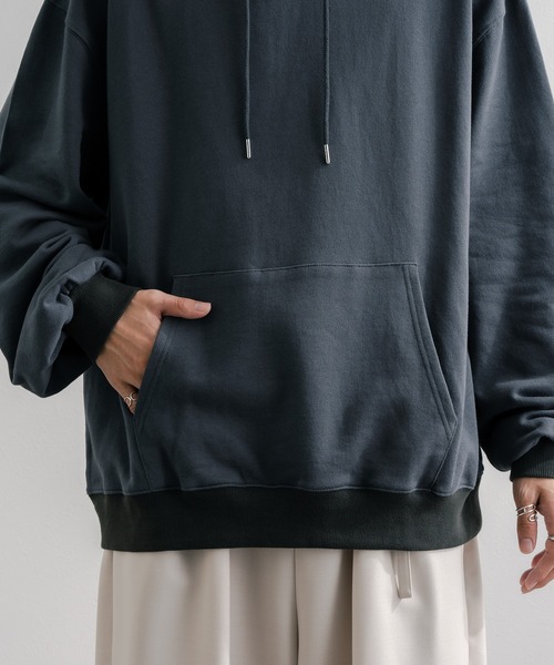 epnok（エプノック）の「ヘビーウェイトルーズパーカー（パーカー・メンズ・グレイッシュベージュ/グレイッシュブルー/モカ・MEDIUM/LARGE/SMALL）」の15枚目の写真