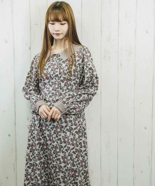 Hamble by Par Avion（ハンブルバイパラビオン）の「ゴブラン柄ワンピース（ワンピース・レディース・ブラック/ブラウン・ONESIZE）」の7枚目の写真