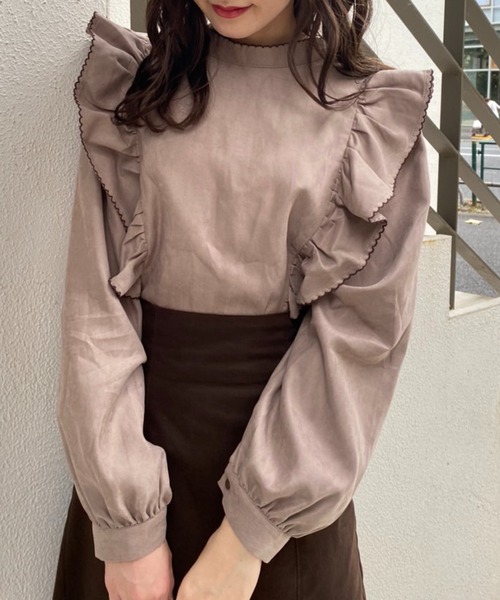 one after another NICE CLAUP（ワンアフターアナザーナイスクラップ）の「前後2Wayで着こなしの幅が広がる！配色ピコレースフリルブラウス（シャツ/ブラウス・レディース・アイボリー/ブラック/グレイッシュベージュ・FREE）」の4枚目の写真