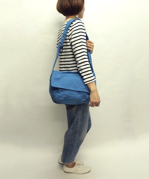 MAKE UP(メイクアップ)の「MAKE UP 倉敷製品染めキャンバスショルダー(ショルダーバッグ・メンズ・ホワイト/ブラック/ネイビー/レッド/カーキ/ブルー/グリーン・FREE)」の13枚目の写真