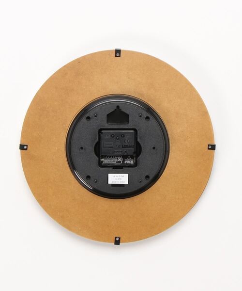 LBC（エルビーシー）の「INTERFORM INC インターフォルム ティール（掛け時計・レディース・ベージュ・FREE）」の3枚目の写真