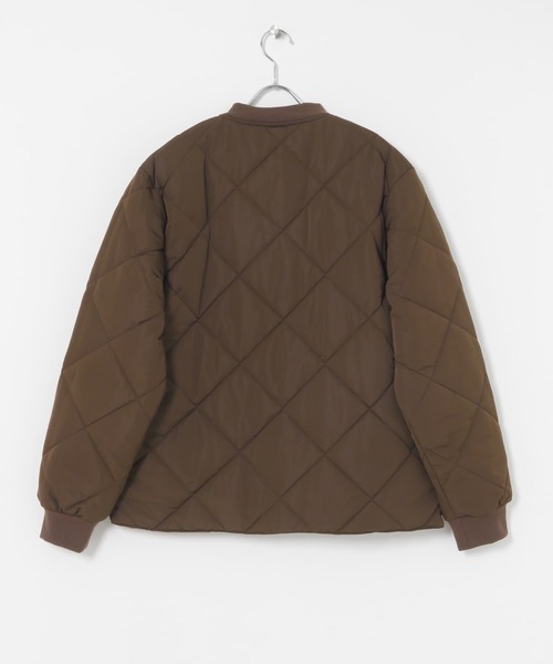 ITEMS URBANRESEARCH(アイテムズ アーバンリサーチ)の「中綿リブ キルティングジャケット(その他アウター・メンズ・ブラック/ベージュ/ネイビー/ブラウン・MEDIUM/LARGE)」の5枚目の写真