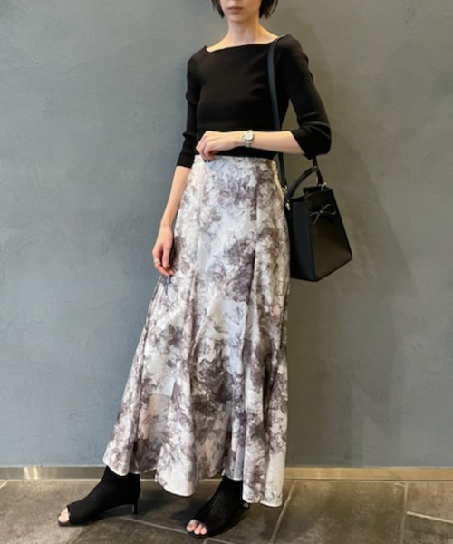 FRAY I.D（フレイアイディー）の「デコルテリブニットトップス（ニット/セーター・レディース・アイボリー/イエロー/ブラック/ライトブルー・FREE）」の20枚目の写真