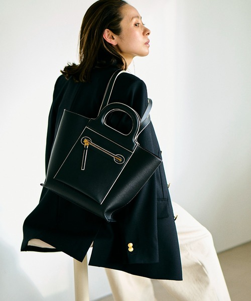 E'POR（エポール）の「【E'POR】 RAY BAG Medium（トートバッグ・レディース・ブラック/ブラック系その他/オフホワイト/キャメル/モスグリーン/イエロー/ホワイト系その他5/ベージュ・FREE）」の13枚目の写真